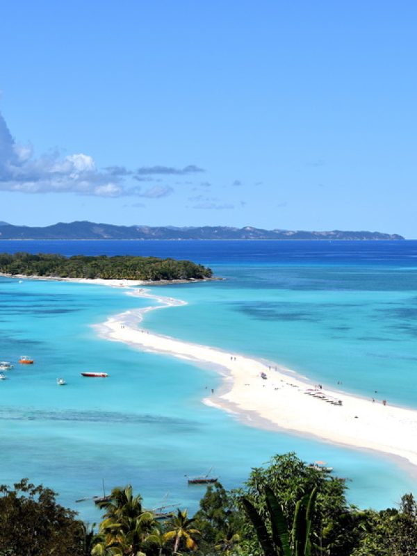 Madagascar-Nosy-Iranja-©JeanYves-Adobe-Stock_product_preview-1