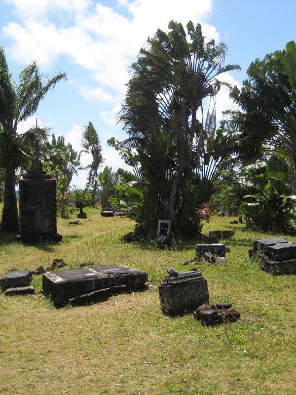 Pirate_Cemetery_Ile_Sainte-Marie